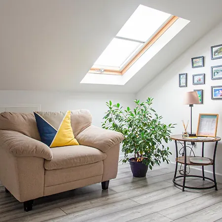 Mirella Apartman Caherlistrane